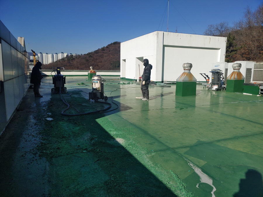 분당과 콘크리트바닥연마 콘크리트 강화 시공